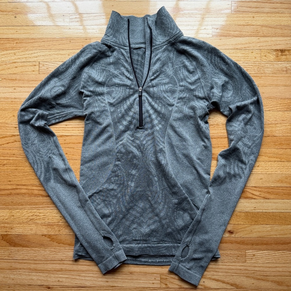 Lululemon swiftly tech half zip (sz6)